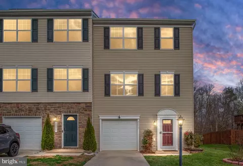 2233 Mallard Landing Dr, Fredericksburg, VA 22408