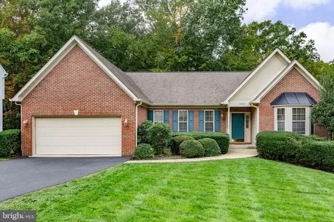 10208 Colechester St, Fredericksburg, VA 22408