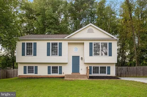 11802 Ashwood Ct, Locust Grove, VA 22508