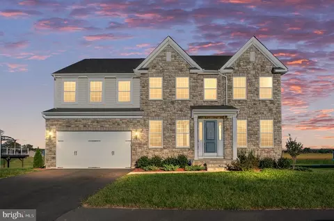 10111 Premier St, Fredericksburg, VA 22408