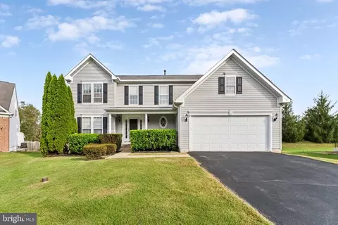 6913 S Dewey Ct S, Fredericksburg, VA 22407