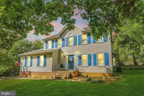9600 Gunston Hall Rd, Fredericksburg, VA 22408