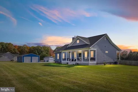 10708 Fairview Rd, Partlow, VA 22534