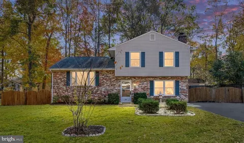 3 Olympic Dr, Fredericksburg, VA 22408