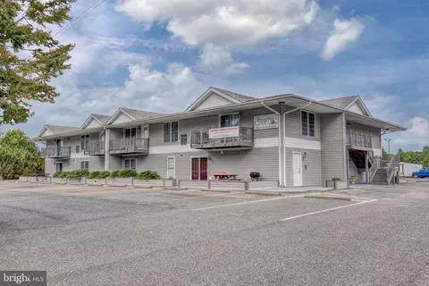 13705 Anna Point Ln #5, Mineral, VA 23117
