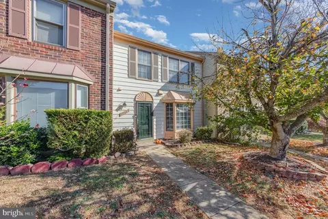 10615 Greta Lynn Ct, Fredericksburg, VA 22407