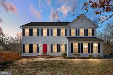 4102 Parapet Ct, Fredericksburg, VA 22408