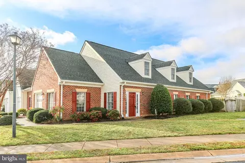 11206 Macon Dr, Fredericksburg, VA 22407