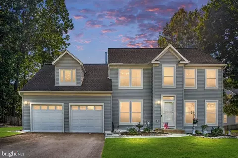 5020 Queensbury Cir, Fredericksburg, VA 22408