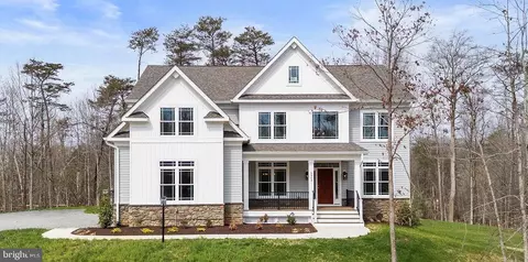 5903 Copper Mill Dr, Fredericksburg, VA 22407