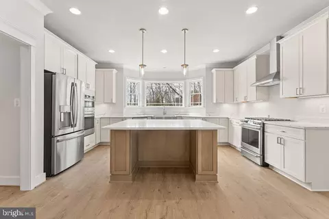 5903 Copper Mill Dr, Fredericksburg, VA 22407