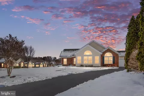 6374 Autumn Leaf Cir, Fredericksburg, VA 22407