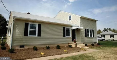 11918 Dogwood Ave, Fredericksburg, VA 22407