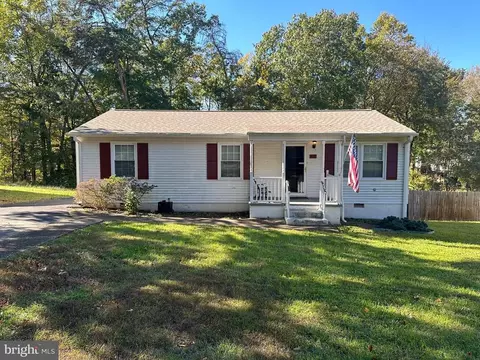 319 Albany St, Fredericksburg, VA 22407