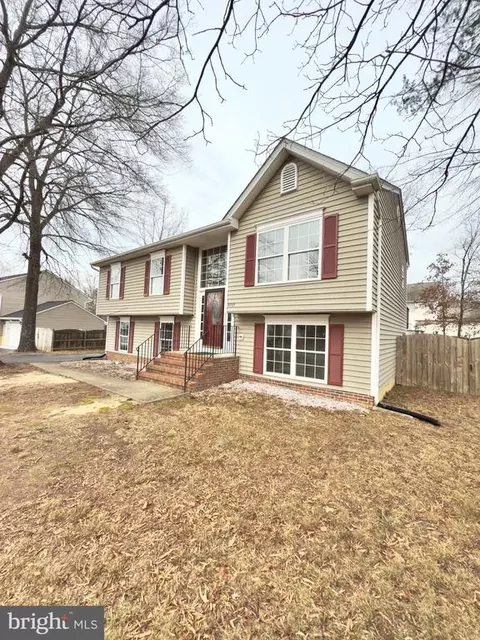 8707 Forest Glen Cir, Fredericksburg, VA 22407