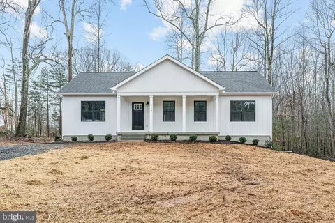 3000 Lewiston Rd, Bumpass, VA 23024