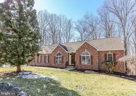 9803 Ramsay Dr, Fredericksburg, VA 22408