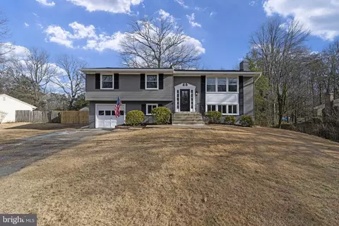 3206 Waverly Dr, Fredericksburg, VA 22407