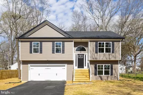 2804 Rose Ave, Fredericksburg, VA 22408