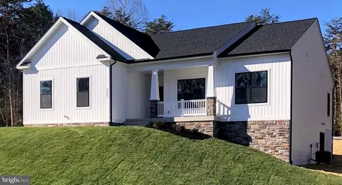 5600 Bazzanella Dr, Mineral, VA 23117