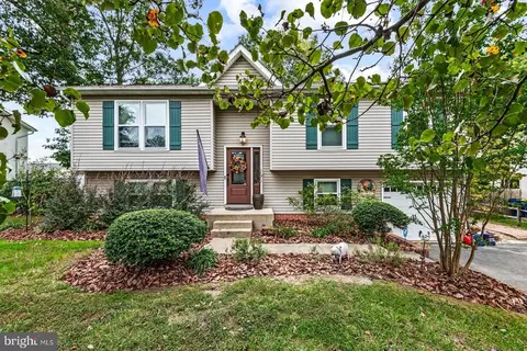 318 General Dr, Spotsylvania, VA 22551