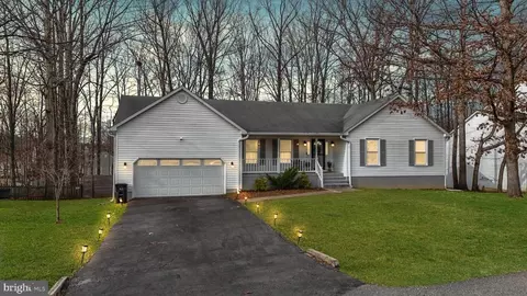 11804 Timbermill Ln, Fredericksburg, VA 22407