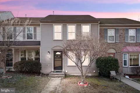 10712 Wakeman Dr, Fredericksburg, VA 22407