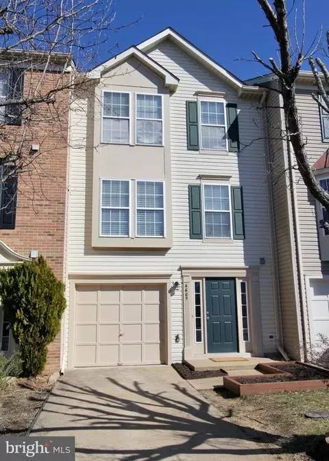 4605 Turnberry Dr, Fredericksburg, VA 22408