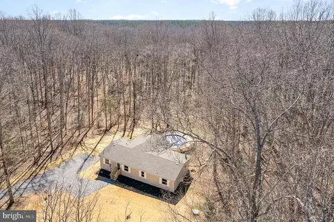 7904 Twin Oaks Dr, Spotsylvania, VA 22551