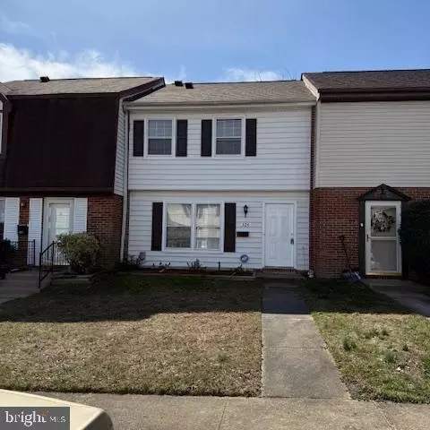 324 Clay St, Fredericksburg, VA 22408
