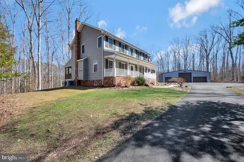 6117 Block House Rd, Partlow, VA 22534