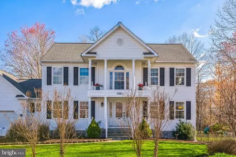 10402 Colechester St, Fredericksburg, VA 22408