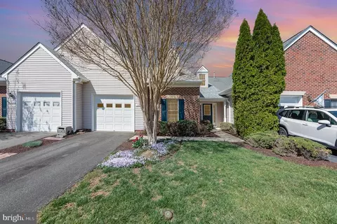 11204 Ferrum Ln, Fredericksburg, VA 22407