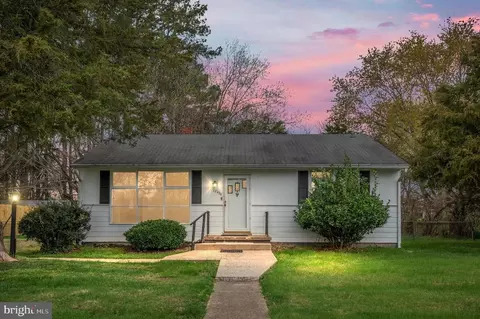 12420 Greengate Rd, Fredericksburg, VA 22407
