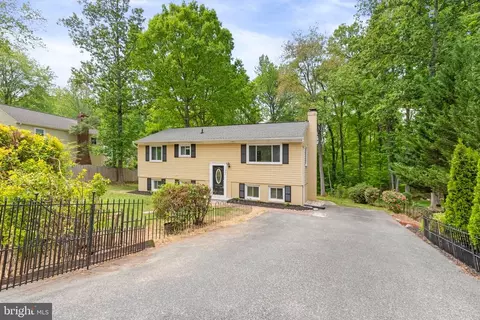 11902 Stansbury Dr, Fredericksburg, VA 22407
