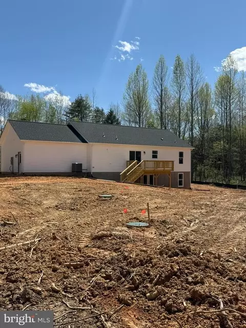 5244 Pendleton Farm Rd, Bumpass, VA 23024 photo 3