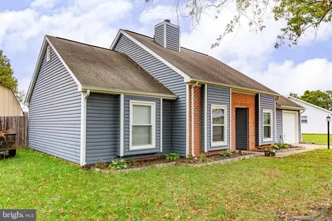 10629 Bent Tree Dr, Fredericksburg, VA 22407