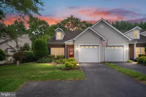 4323 Turnberry Dr, Fredericksburg, VA 22408