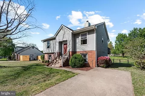 10701 Bent Tree Dr, Fredericksburg, VA 22407