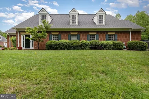 12206 Meadow Branch Way, Fredericksburg, VA 22407