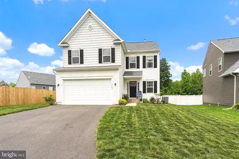 9305 Cedar Forest Dr, Fredericksburg, VA 22408