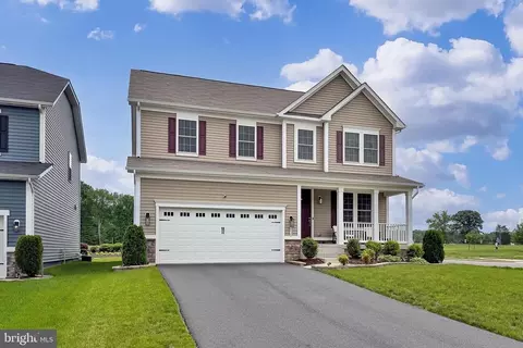 2020 Captain Dr, Fredericksburg, VA 22408