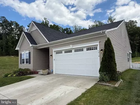 5414 Holley Oak Ln, Fredericksburg, VA 22407