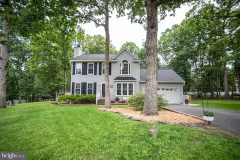 5003 Strauss Ct, Fredericksburg, VA 22407