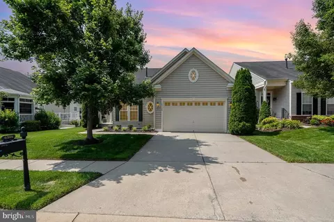 6304 W Dranesville Dr W, Fredericksburg, VA 22407
