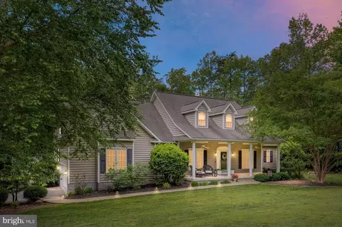 10716 Villa Way, Fredericksburg, VA 22407