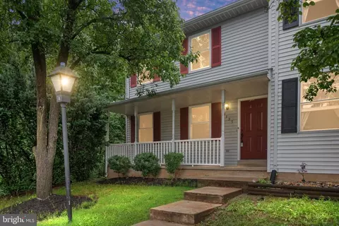 5122 Redbud Rd, Fredericksburg, VA 22407