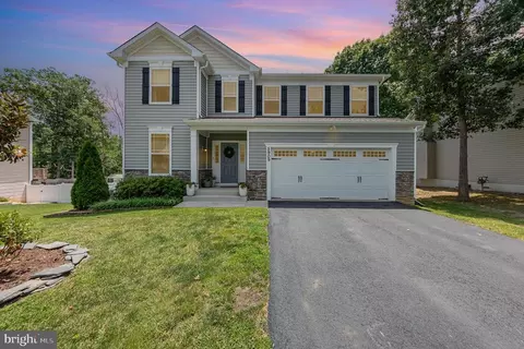 5909 Cambridge Dr, Fredericksburg, VA 22407