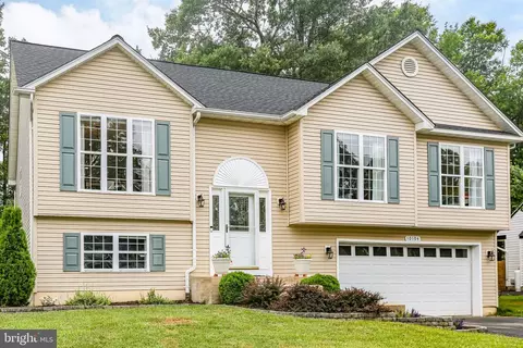 10104 S Fulton Dr S, Fredericksburg, VA 22408