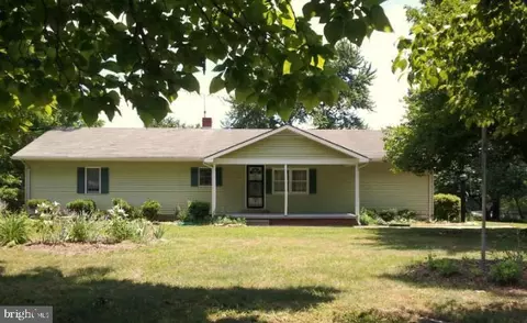 6325 Brokenburg Rd, Spotsylvania, VA 22551